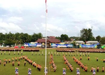 Tarian Kolosal Saka Tiga Buka Raimuna Daerah Kalimantan Barat 2025