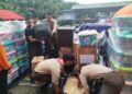 Pramuka Jakarta Gelar Aksi Kemanusiaan di Posko Logistik Bantuan Bencana Alam Sumatera