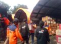 Pramuka Jakarta Gelar Aksi Kemanusiaan di Posko Logistik Bantuan Bencana Alam Sumatera