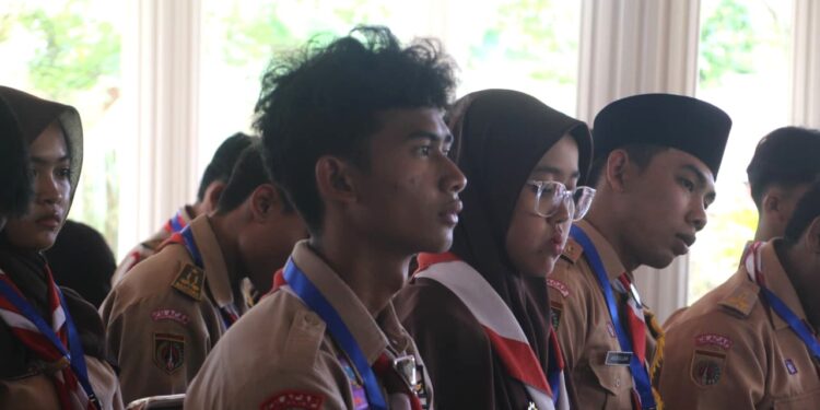 Peningkatan Kemampuan Anggota Pramuka Selaku Pelaku Humas Dalam Menciptakan Opini Publik Yang Positif