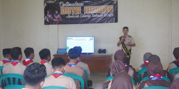 Peningkatan Kemampuan Anggota Pramuka Selaku Pelaku Humas Dalam Menciptakan Opini Publik Yang Positif