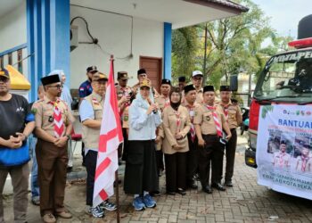 Ketua Kwarcab Kota Pekanbaru Lepas Bantuan Kemanusiaan untuk Korban Banjir di Agam Sumbar