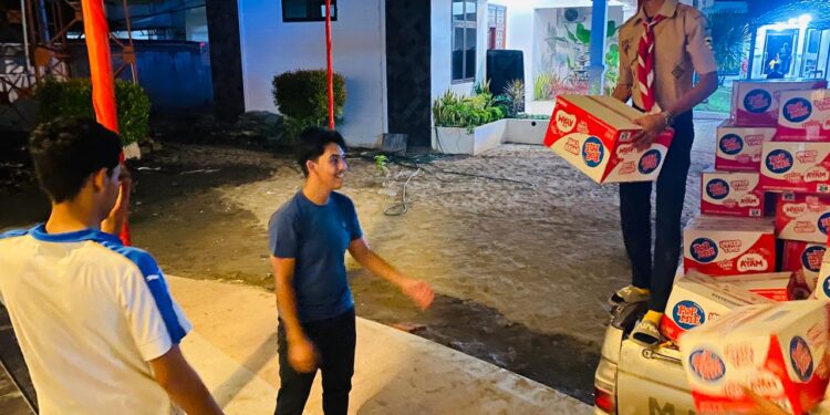 Pramuka Peduli Kwartir Cabang Bireun terus bergerak untuk membantu Sesama.