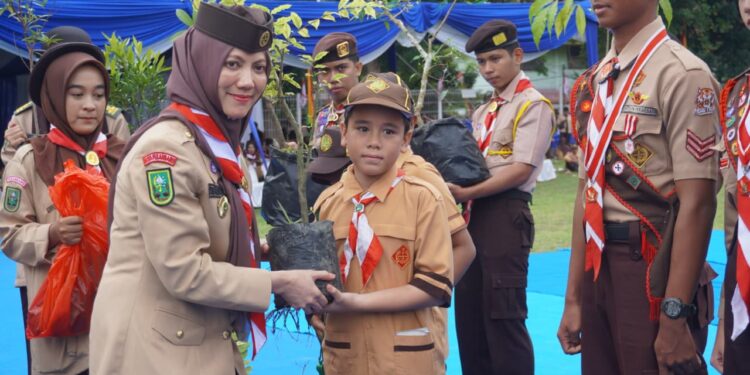 Pelantikan Pengurus Pramuka Pekanbaru 2025–2030 Berlangsung Meriah, 3.500 Peserta Hadir