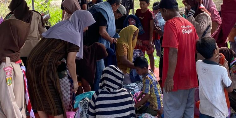 Saka Wira Kartika “Bujang Salim” Peduli Bencana Banjir