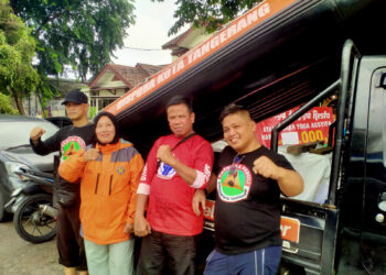 Bantu Warga Terdampak Banjir, Pramuka Peduli Kwarcab Kota Tangerang Kerahkan Relawan dan Buka Dapur Umum