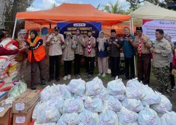Pramuka Peduli Jateng Turun Langsung Bantu Warga Terdampak Bencana di Maninjau dan Matur Mudik