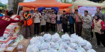 Pramuka Peduli Jateng Turun Langsung Bantu Warga Terdampak Bencana di Maninjau dan Matur Mudik