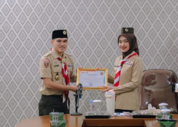 Ketua Kwarda Lampung Beri Penghargaan Donatur Bumbung Kemanusiaan Untuk Banjir Sumatera