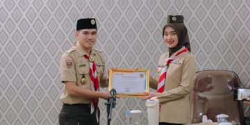 Ketua Kwarda Lampung Beri Penghargaan Donatur Bumbung Kemanusiaan Untuk Banjir Sumatera