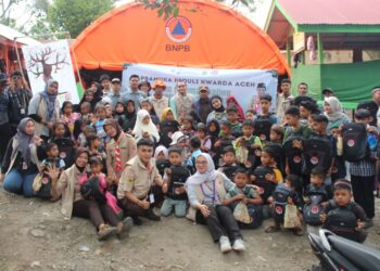 Pramuka Peduli Kwartir Daerah Aceh Bersama DKC Bener Meriah Gelar Trauma Healing untuk Korban Banjir dan Tanah Longsor Aceh