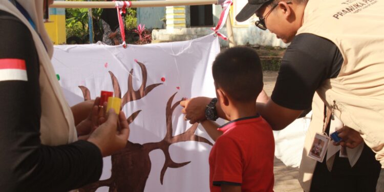 Pramuka Peduli Kwartir Daerah Aceh Bersama DKC Bener Meriah Gelar Trauma Healing untuk Korban Banjir dan Tanah Longsor Aceh