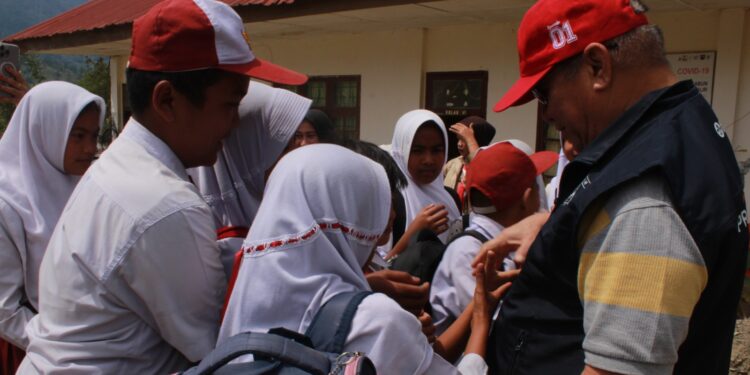 Pramuka Peduli Kwartir Daerah Aceh Salurkan 400 Paket Tas Sekolah ke Bener Meriah dan Aceh Tengah