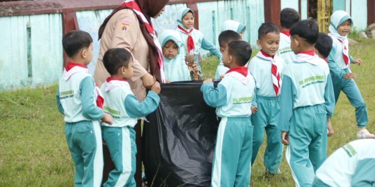 400 Siswa TK Ikuti Kegiatan Gelar Pramuka Pra Siaga Kwarran Kaligondang