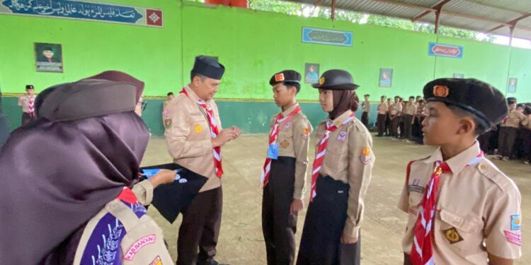 Sekretaris I Kwarcab Kabupaten Bandung, Kak Iyan Mulyana Resmi Membuka LT II Kwarran Cimaung