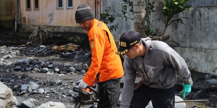 Banjir Bandang Terjang Desa Serang, Kwarcab Purbalingga Terjunkan Personil Bantu Penanganan
