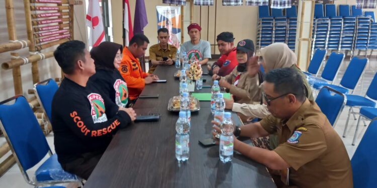 Kwarda Banten Serahkan Bantuan kepada Kwarcab Kota Tangerang untuk Warga Terdampak Banjir