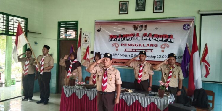 33 Pramuka Penggalang SMP N 2 Gabus Dikukuhkan sebagai Pramuka Garuda