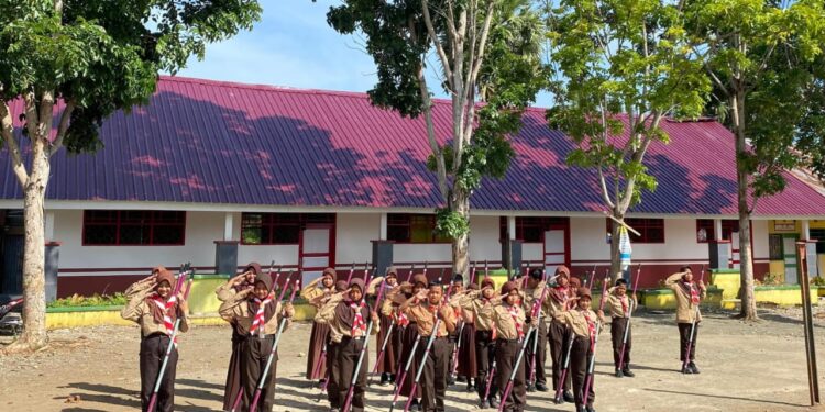 Gudep 04.017–04.018 UPT SD Negeri 215 Kading Gelar Latihan Rutin Pramuka Setiap Jumat