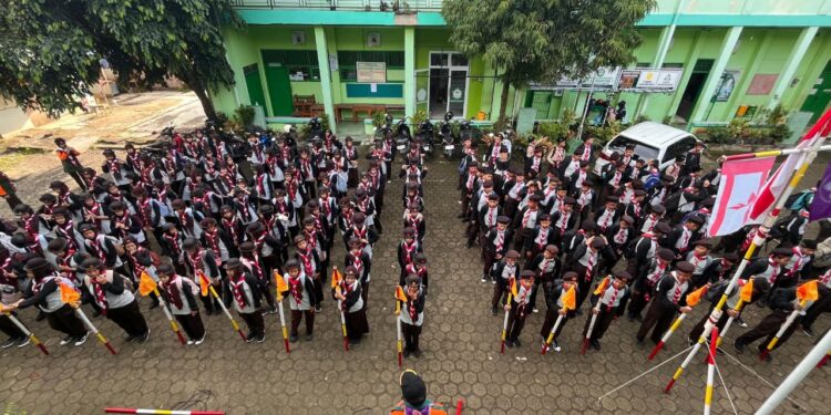 Jelajah Pasgalati MTs Riyadush Sholihin Bentuk Karakter Tangguh dan Kompak