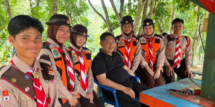 ‎Pramuka Peduli HST Tetap Siaga di Hari Terakhir KBL 2026, Bantu Wisatawan Pasca-Lebaran‎
