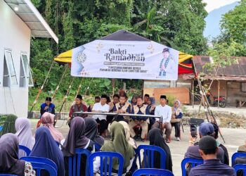 Kakak Audy Joinaldy Ngabuburit Dan Buka Puasa Bersama Penyintas Bencana Di Huntara Linggai