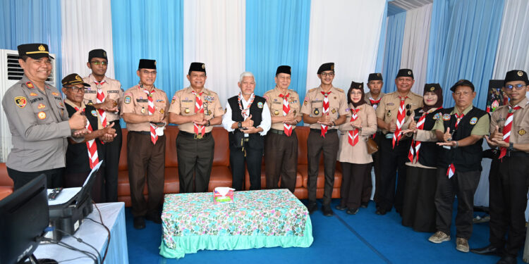 Pantau Posko KBL di Kalideres, Kwarnas Puji Ketangguhan Pramuka Bantu Arus Mudik 2026