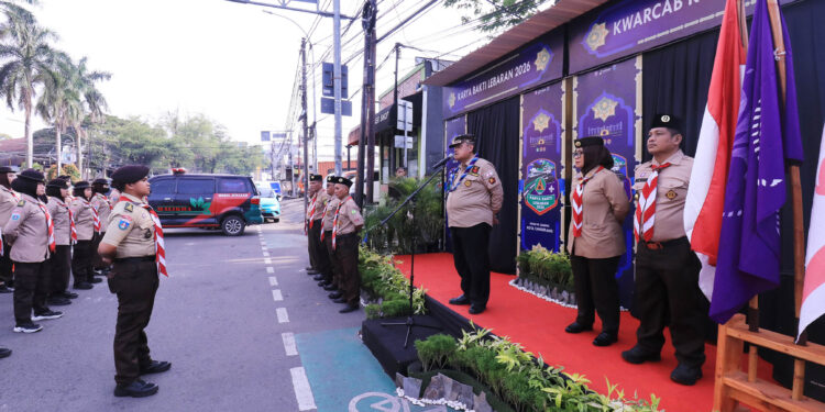 Ketua Kwarcab Kota Tangerang Pimpin Apel Gelar Peserta KBL di Daan Mogot