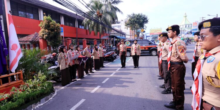 Ketua Kwarcab Kota Tangerang Pimpin Apel Gelar Peserta KBL di Daan Mogot
