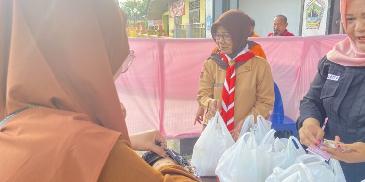 Posko APP KBL Kwarran Purwojati Kembali Gelar Bazar Ramadan untuk Masyarakat