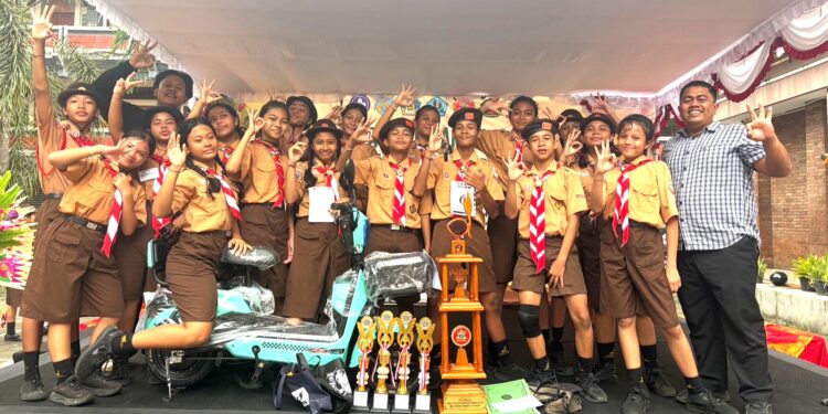 SMP Negeri 3 Denpasar Juara Umum LLKP Galang Saraswati Challenge 2026