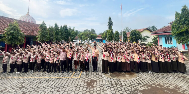 Pembukaan LCTP Siaga Kwarran Purwojati di SDN Karangtalun Lor Berlangsung Meriah