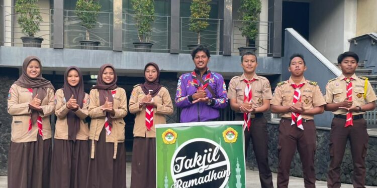 10 Hari Berbagi Takjil! Aksi Keren Sako SPN DKI Jakarta Tebar Kebaikan di Ramadan 1447 H