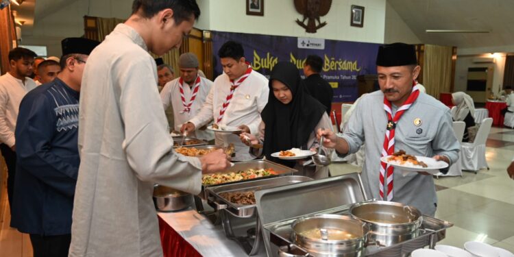 Hikmah Ramadhan Eratkan Silaturahmi, Kwarnas Helat Buka Puasa Bersama