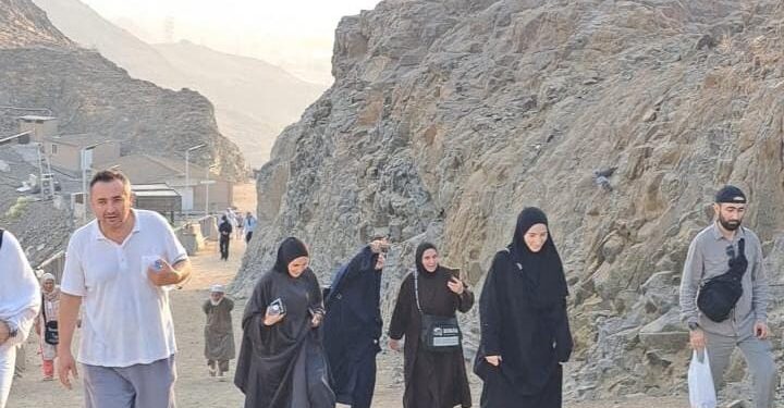 Bendera Pramuka di Gua Hira, Menyusuri Tempat Peristiwa Nuzulul Qur’an