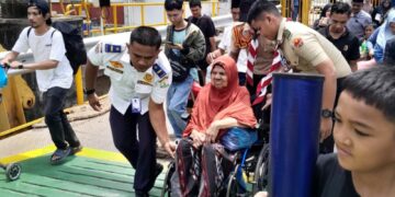 Pramuka Saka SAR Kota Banda Aceh Karya Bakti Lebaran 2026 di Pelabuhan Ulee Lheue