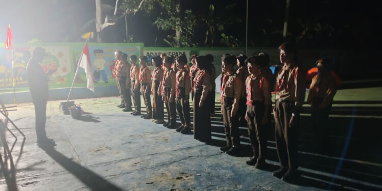 Api Unggun dan Renungan Janji Warnai Pelantikan Penggalang di MTsN 6 Tabalong