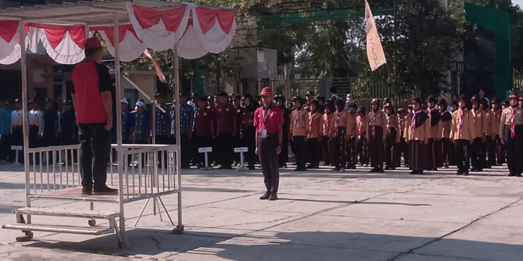 Tampil Memukau, Kontingen MTsN 6 Tabalong Gebrak Panggung Lomba Senam Kreasi Semaphore se-Kabupaten Tabalong