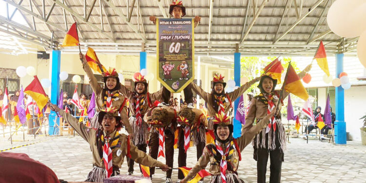 Tampil Memukau, Kontingen MTsN 6 Tabalong Gebrak Panggung Lomba Senam Kreasi Semaphore se-Kabupaten Tabalong