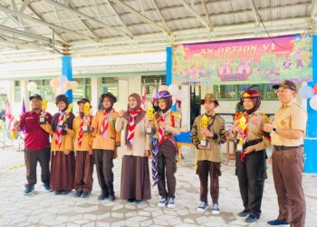 Sabet Juara 2, Aksi “Etnik Modern” MTsN 6 Tabalong Guncang Panggung Senam Semaphore Kabupaten Tabalong