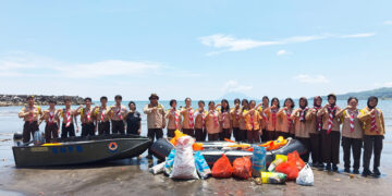 Pramuka BPBD SULUT Gelar Gerakan Aksi Untuk Lingkungan di DAS Tondano dan Pantai Karangria dalam Rangka Hari Bumi
