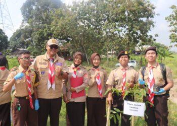 Pramuka Penegak dan Pandega Kota Serang Semarakan Kegiatan Penanaman Pohon Dan Susur Sungai Kwarda Banten