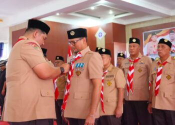 Ketua Kwarda Sumut Lantik Bupati Labusel sebagai Mabicab, Dorong Pramuka Jadi Motor Generasi Emas 2045