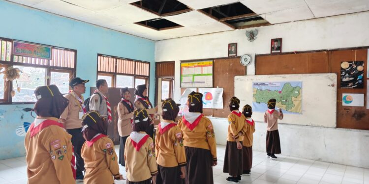 Buka Pesta Siaga, Camat Godong Ajak Pramuka     Bergembira dan Mencari Pengalaman Baru