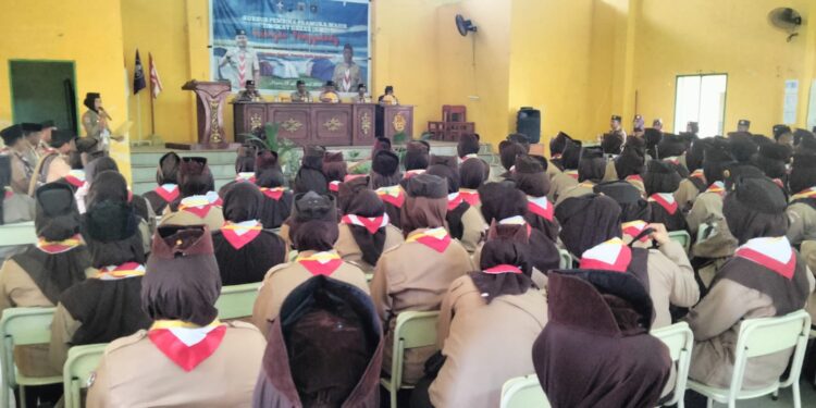 KMD Golongan Penggalang Kwartir Ranting Ponre ditutup secara Resmi