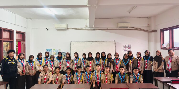 DKR Ciputat Timur Gulirkan Program SAMBAL ‘Sapa Ambalan’, Mulai Perdana di SMA/K Nusantara