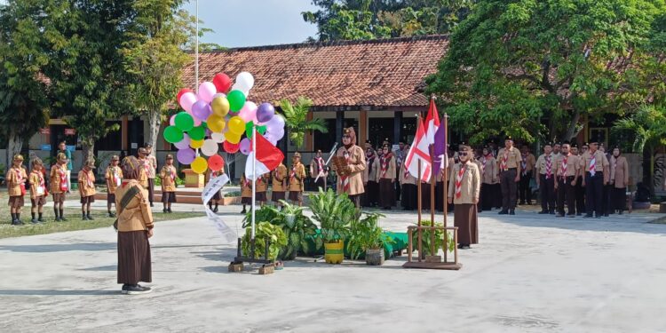 Barung Hijau dan Barung Merah Kwartir Ranting Kradenan Juara Pesta Siaga