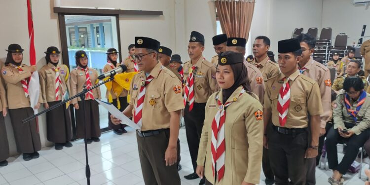 Kepala Dinsos Kukuhkan Pengurus Rintisan Saka Bina Sosial Kwarcab Kota Tangerang 2023-2028