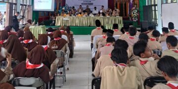 Kwarda Aceh Kukuhkan Gudep Pramuka STAISAR Aceh Singkil