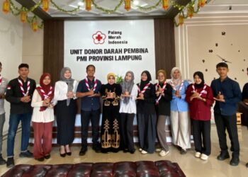 Wujudkan Kepedulian Kemanusiaan, DKD Lampung Gelar Bakti Sosial Donor Darah Bersama PLT. Ketua UDD PMI Provinsi Lampung